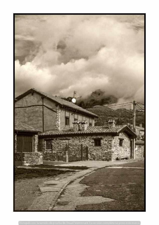 Casa Rural La Corva Triollo Exterior foto